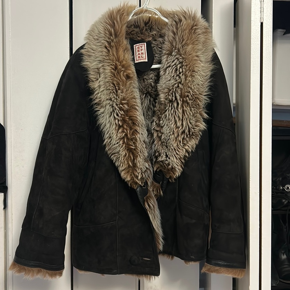 Heavy and luxe fur and suede coat 🧥